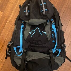 Adamant Carbonhold Hiking Pack
